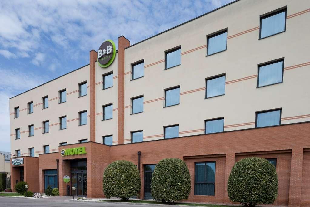 B&B Hotel Ferrara Exterior foto